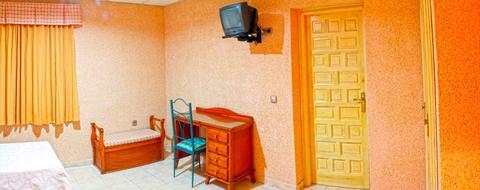 La Casa De Enfrente Guest house 2*