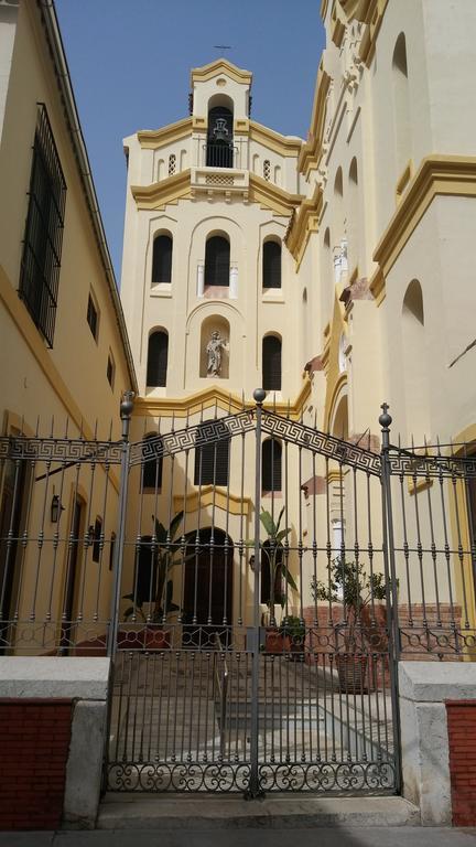 Don Rodrigo City Centre Apartment *