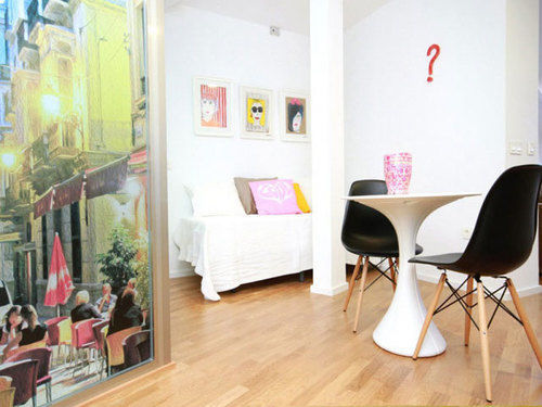 Life Calderon Apartment *
