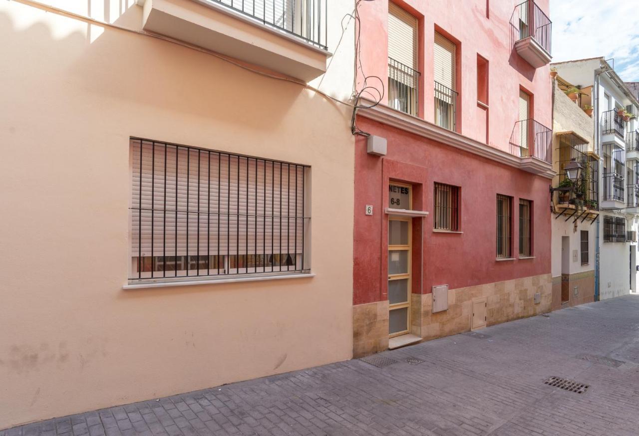 Plaza Merced Historico Parking Incluido Malaga