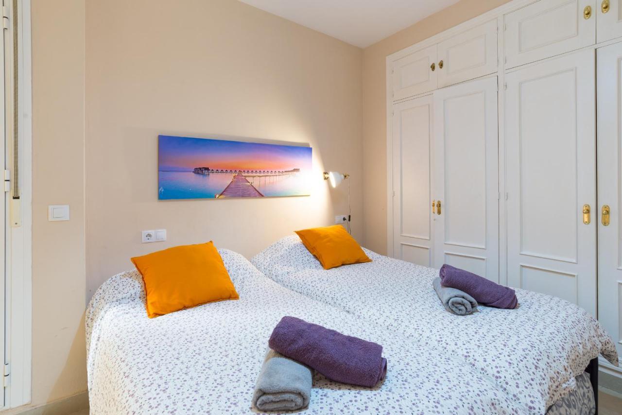 Apartment Plaza Merced Historico Parking Incluido Malaga