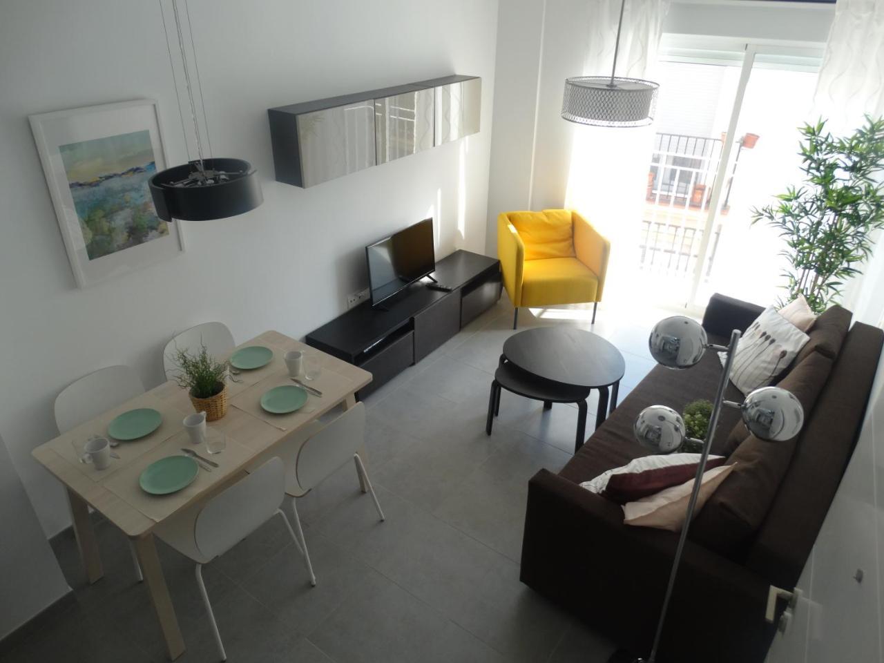 - Jinetes, 10 Apartment