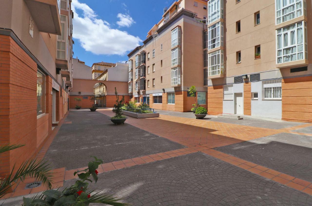 Apartment Del Parque Flats Victoria Trini