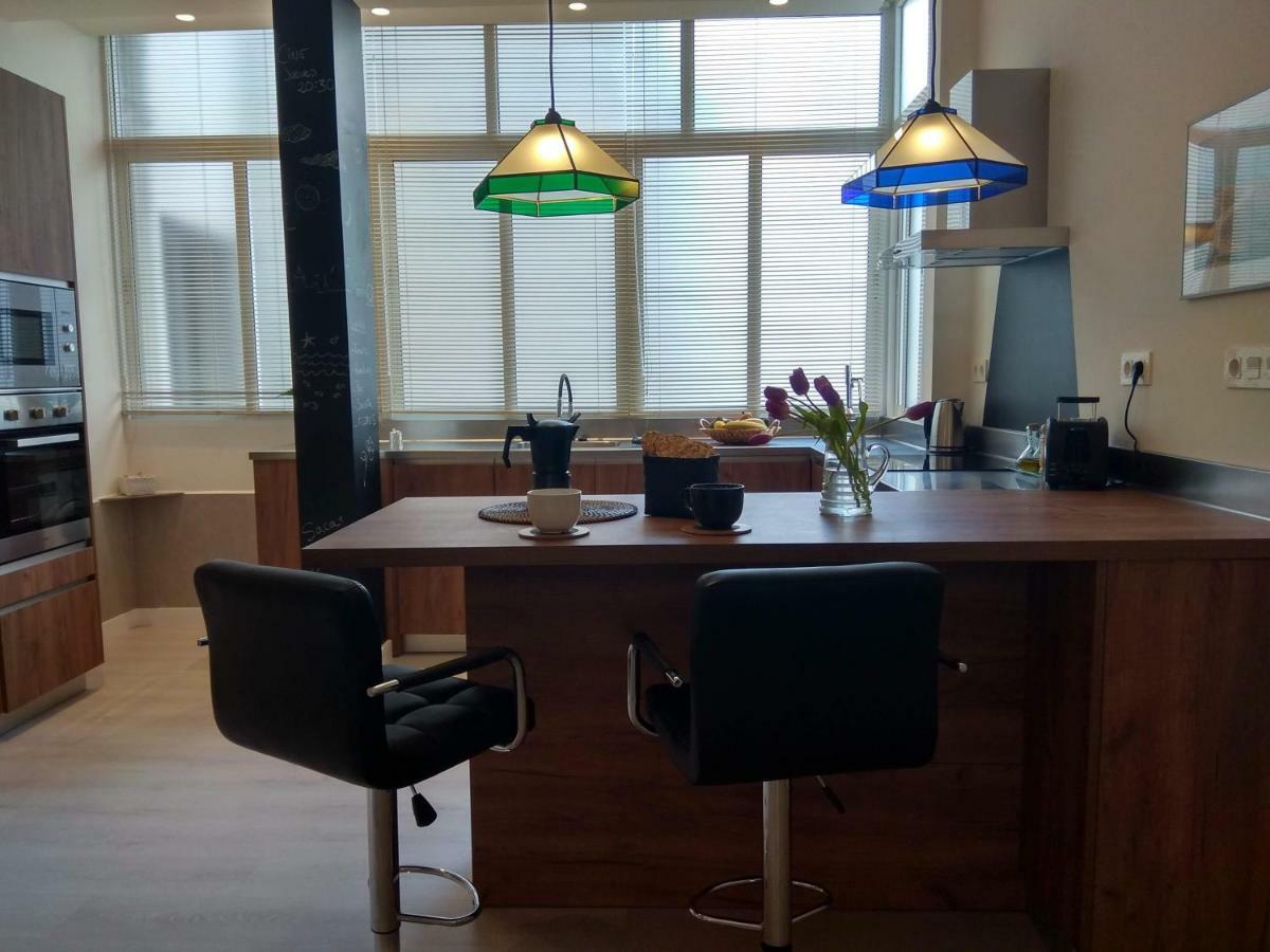 Flat Soho Center With Balcony Apartment