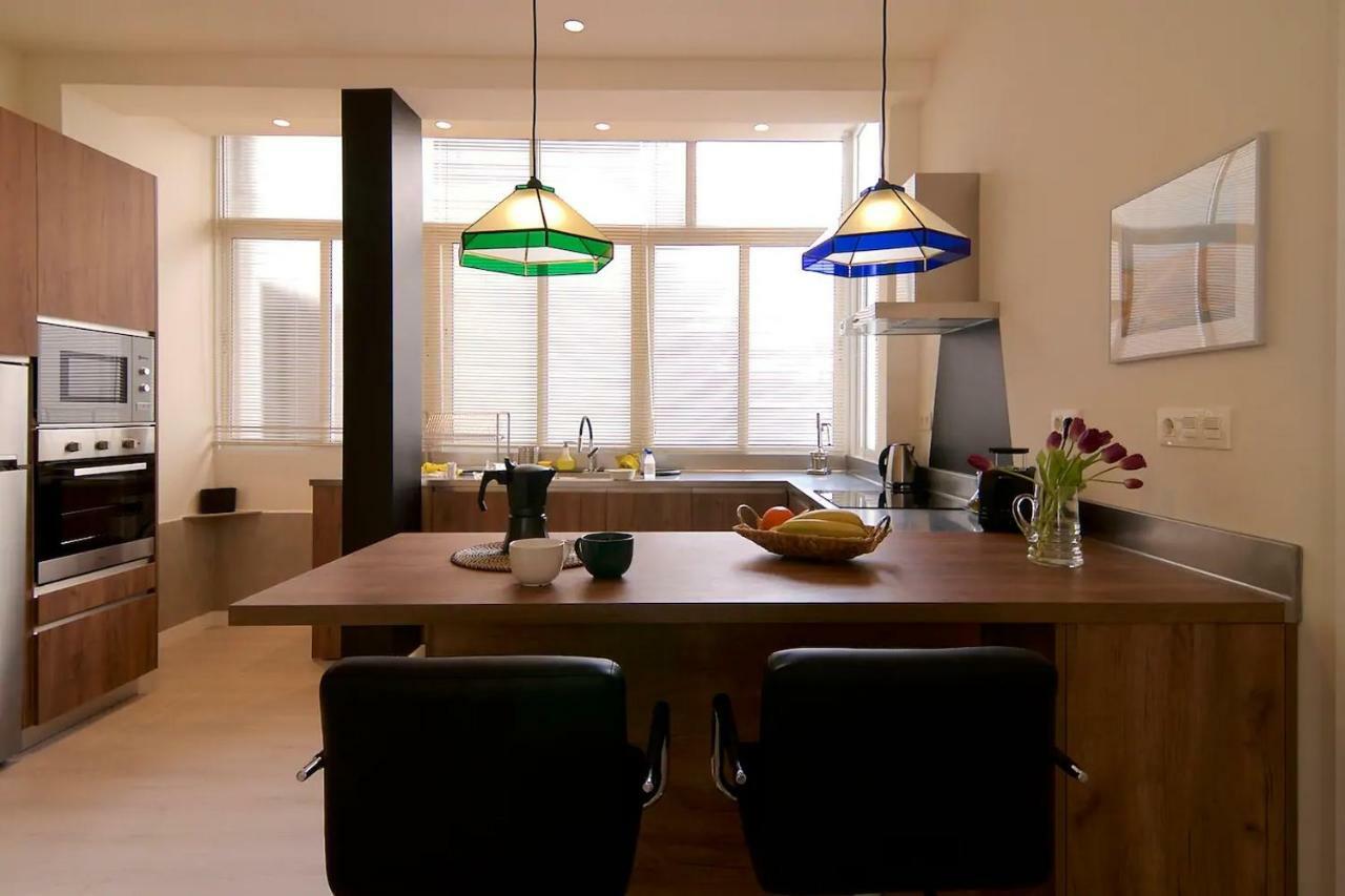 Flat Soho Center With Balcony Apartment