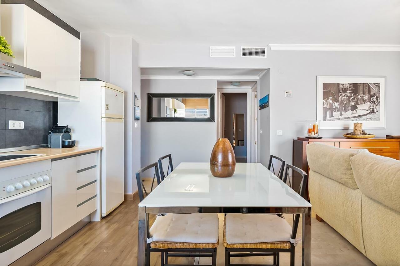 Renthas Capuchinos Apartment *