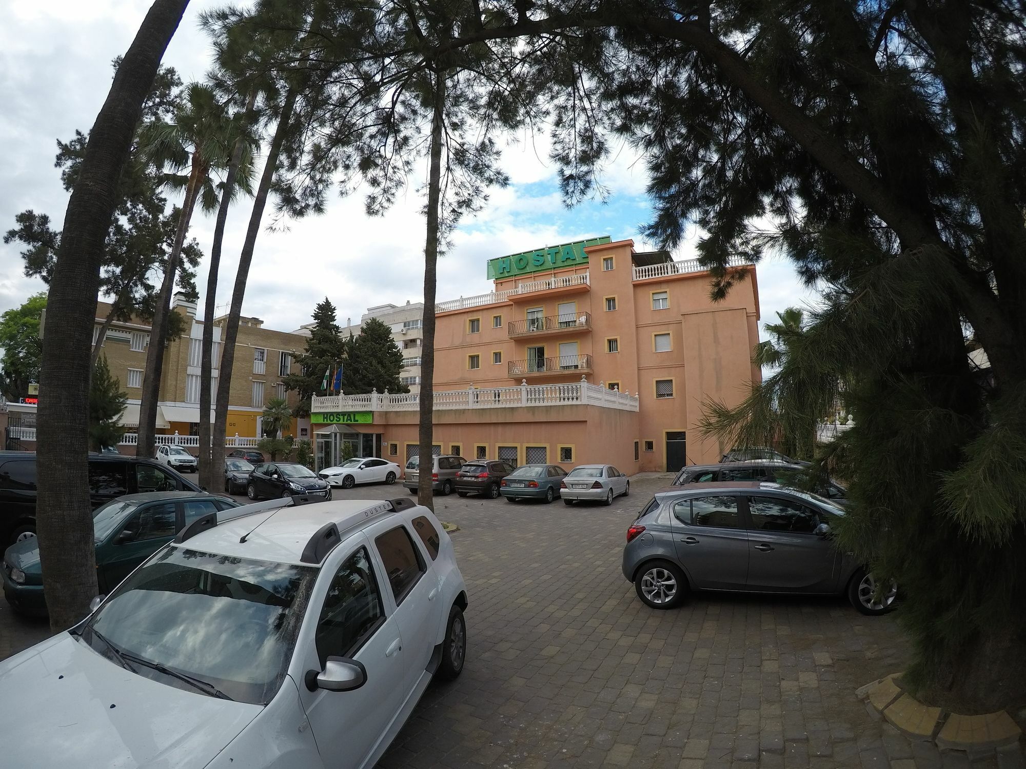 La Casa De Enfrente Malaga