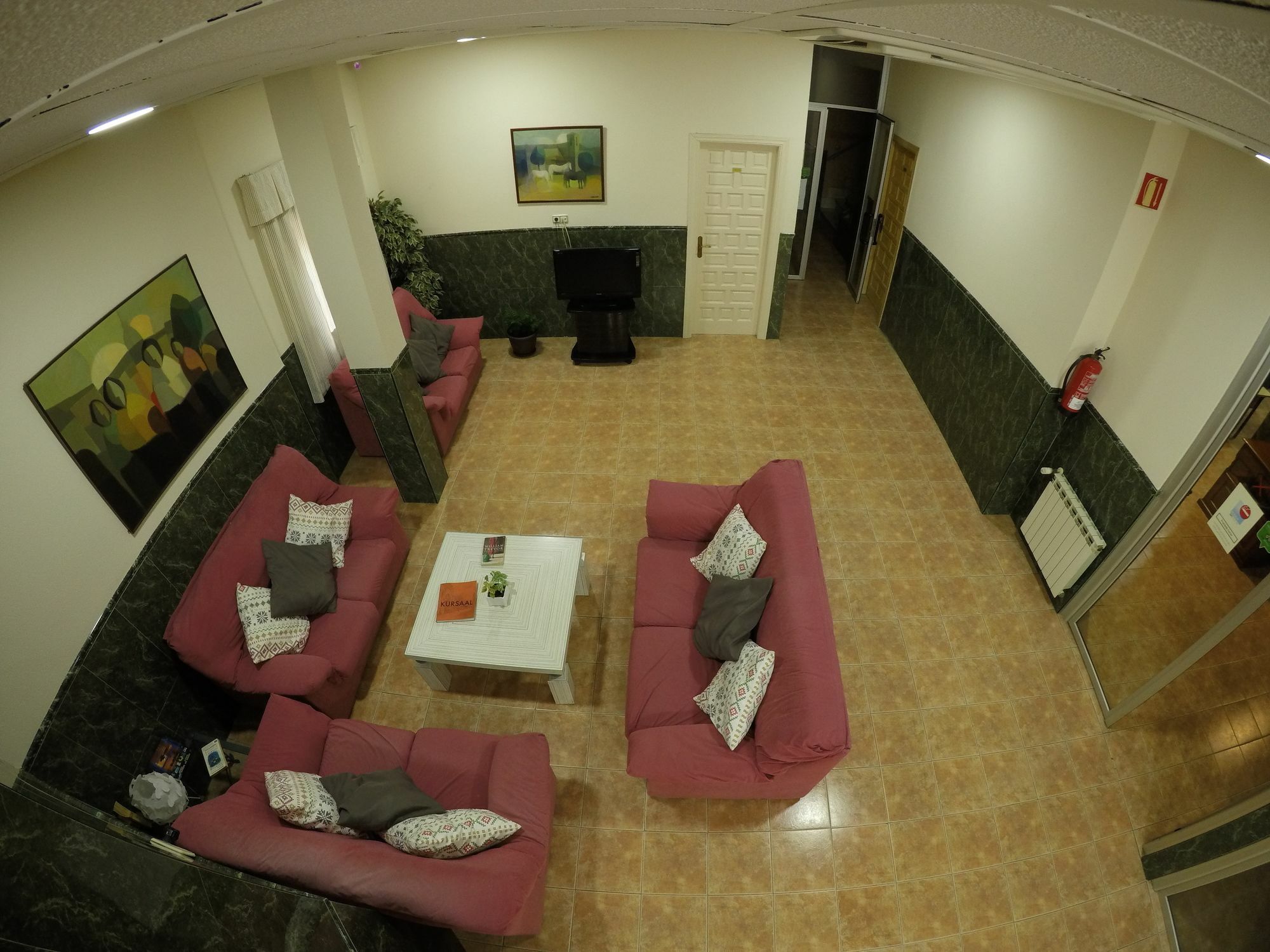 La Casa De Enfrente Guest house 2*