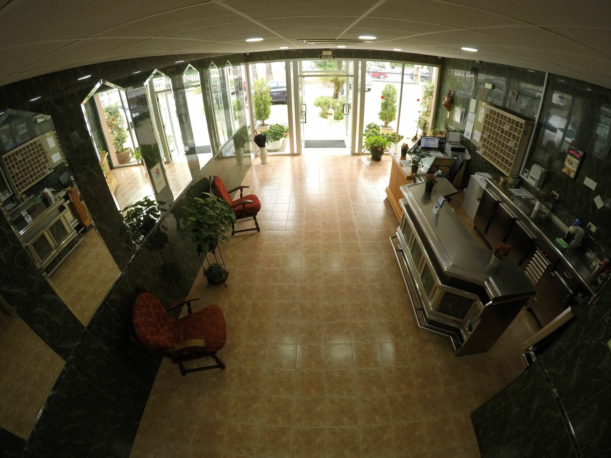 La Casa De Enfrente Guest house