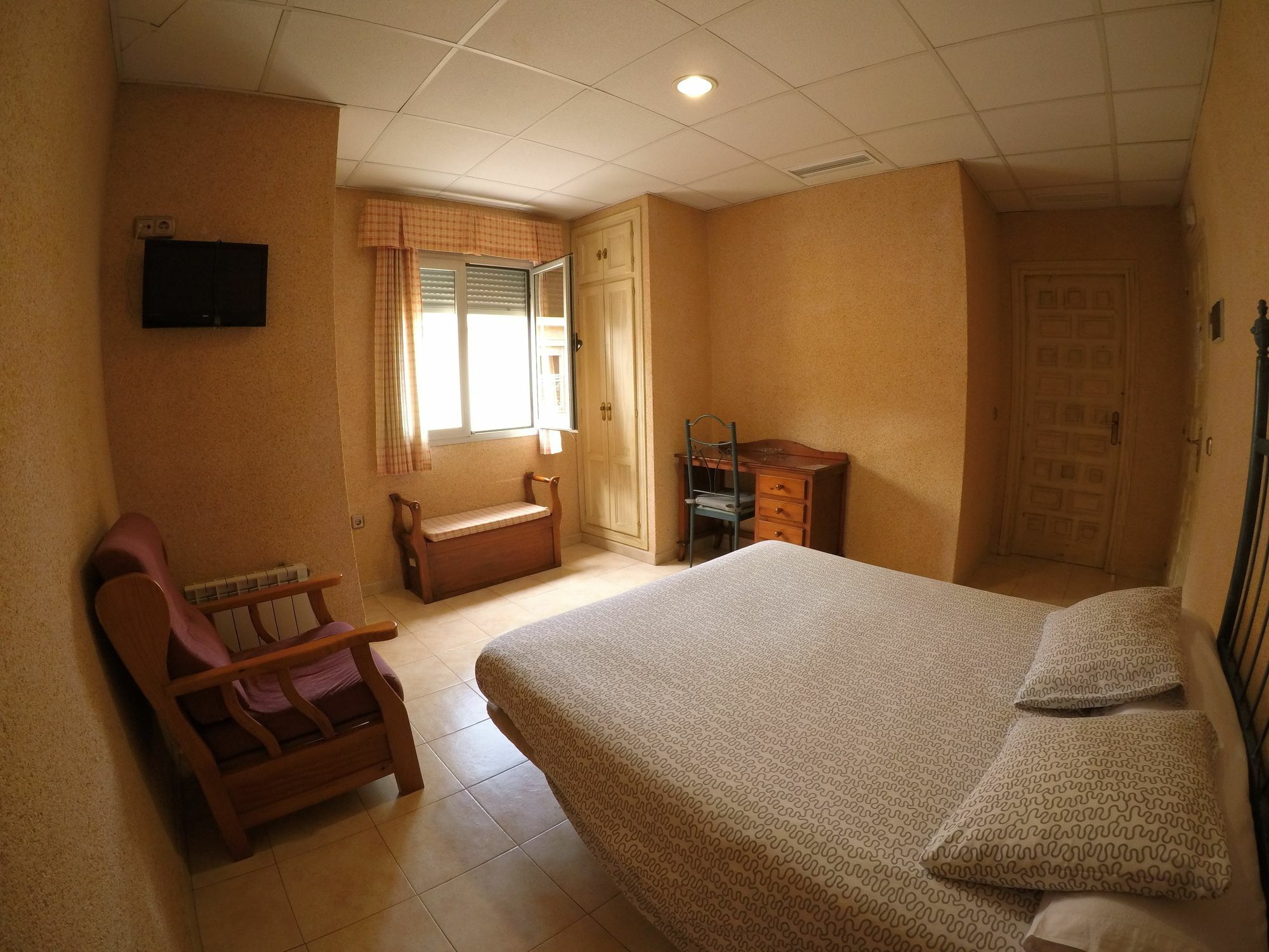 Guest house La Casa De Enfrente