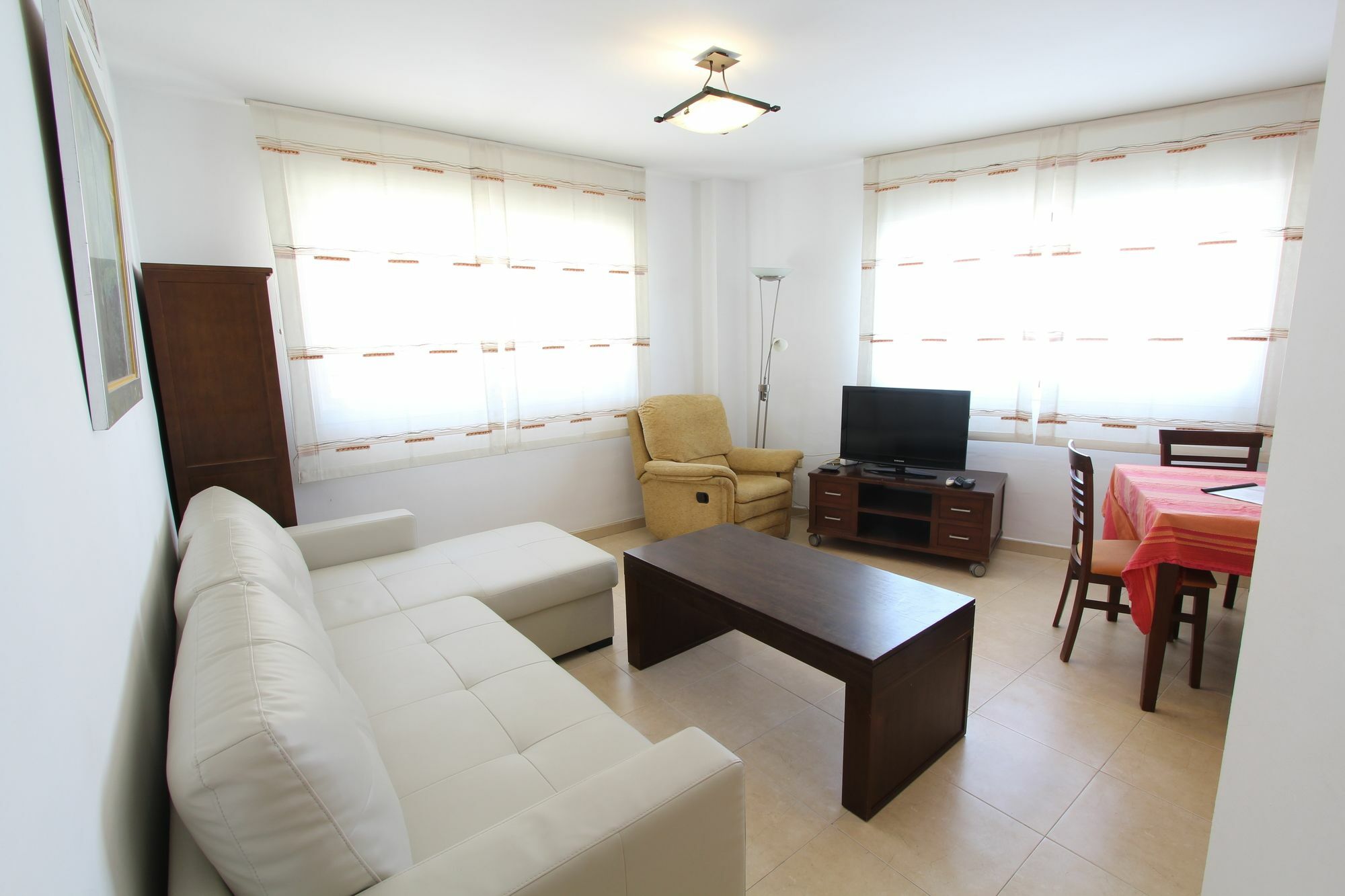 Perfect Base For Exploring Apartment *