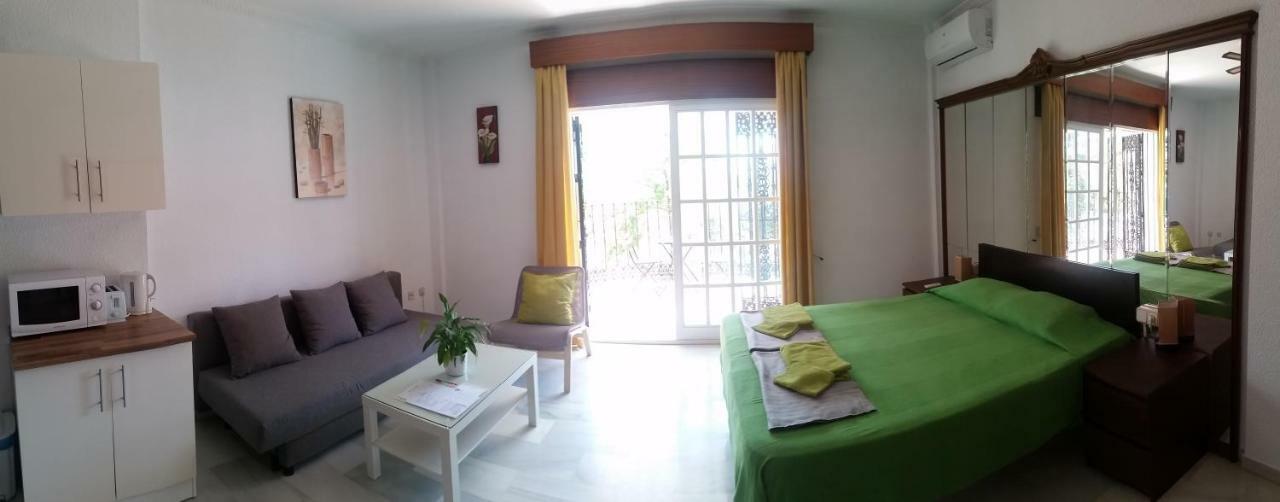 Villa Malaga Bed & Breakfast 3*