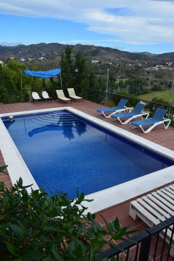 Apartamento-estudio En Con Piscina *