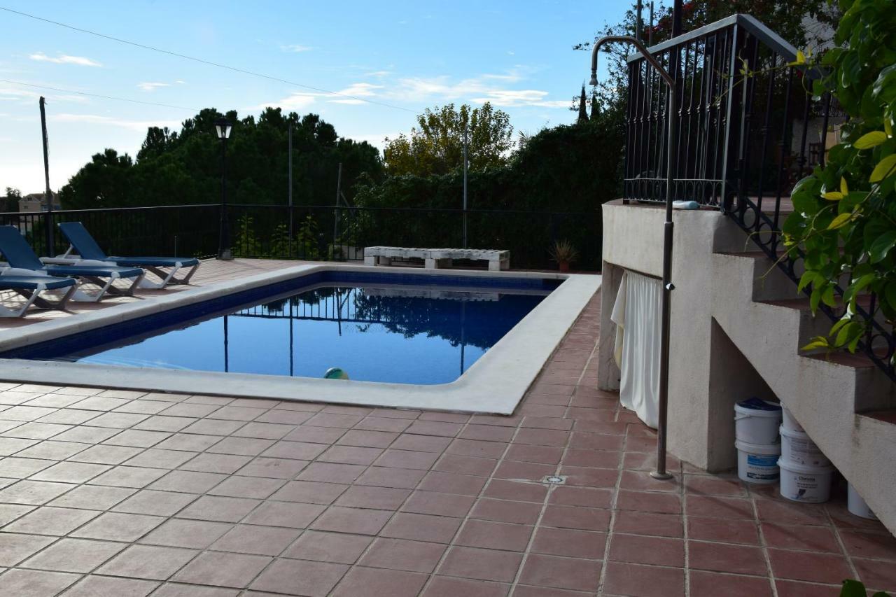Apartment En Con Piscina
