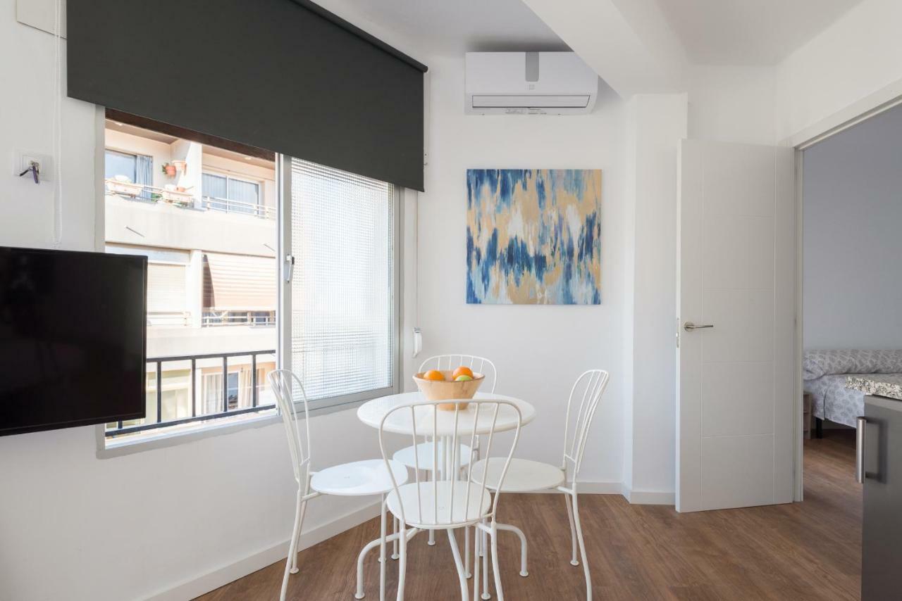 Apartamento Munoz Torrero Apartment *