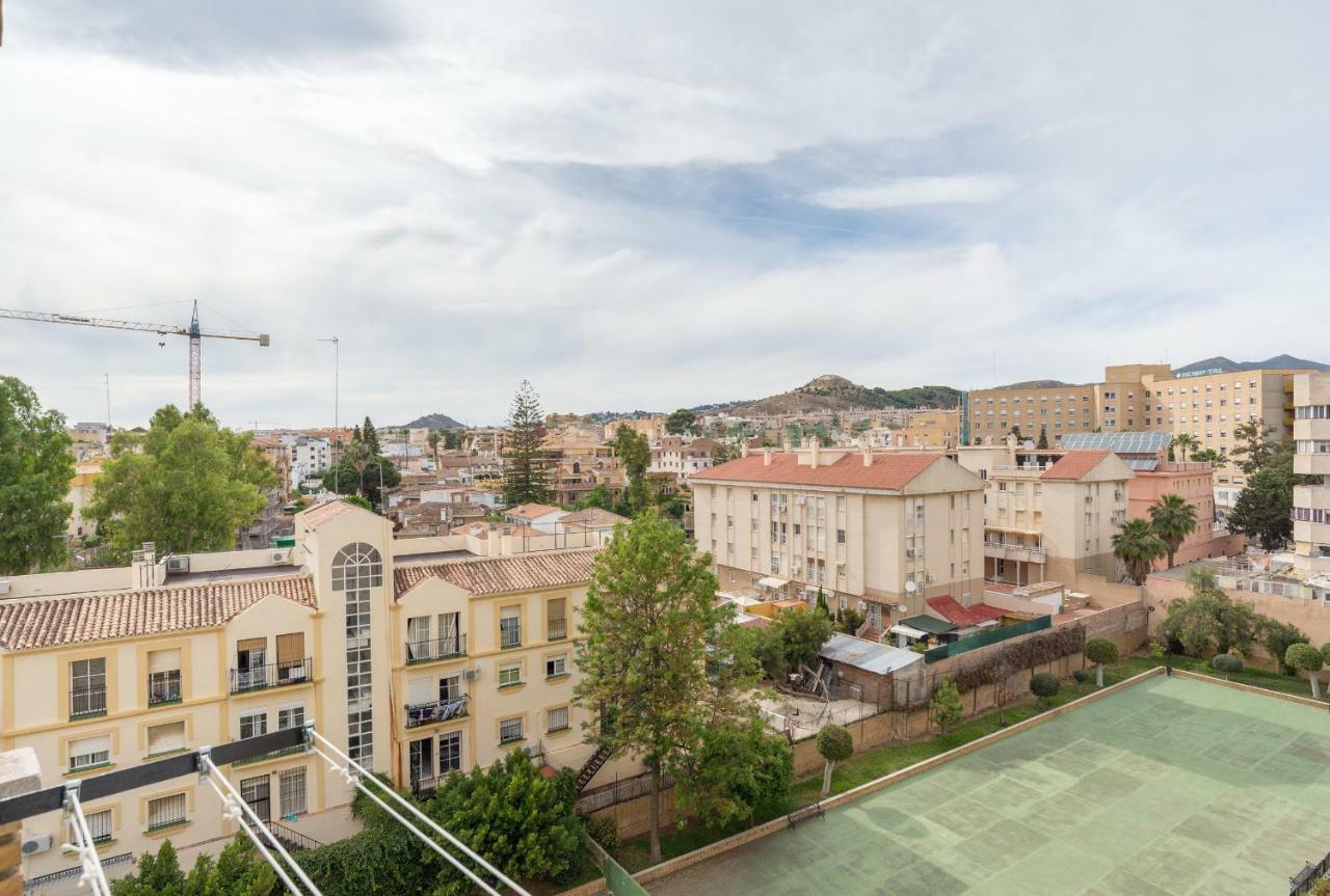 Stunning Spacious With Free Parking * Malaga