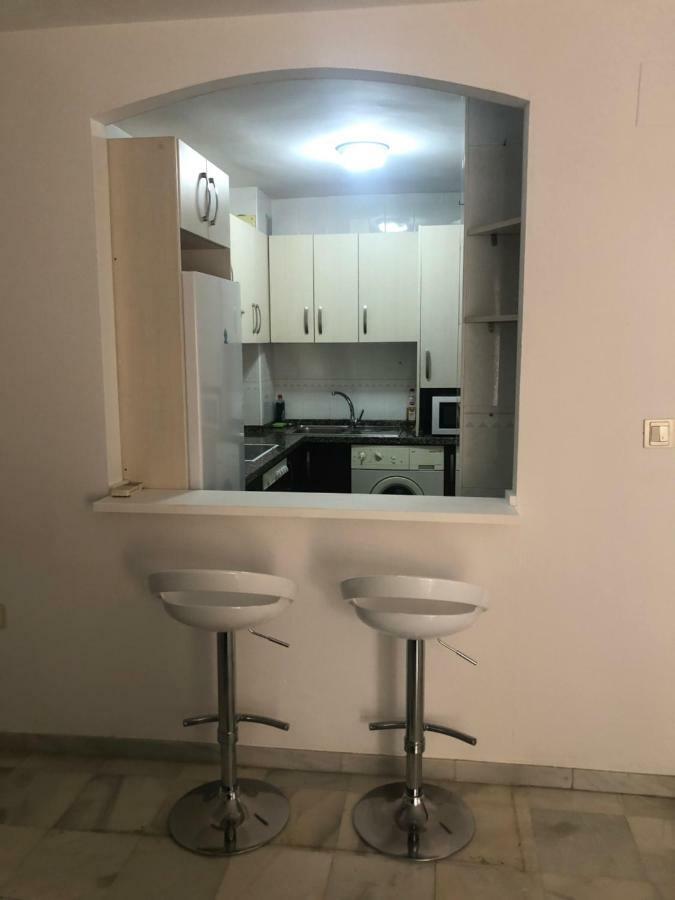 Piso Calle Miguel Bueno Lara 8 - * Malaga