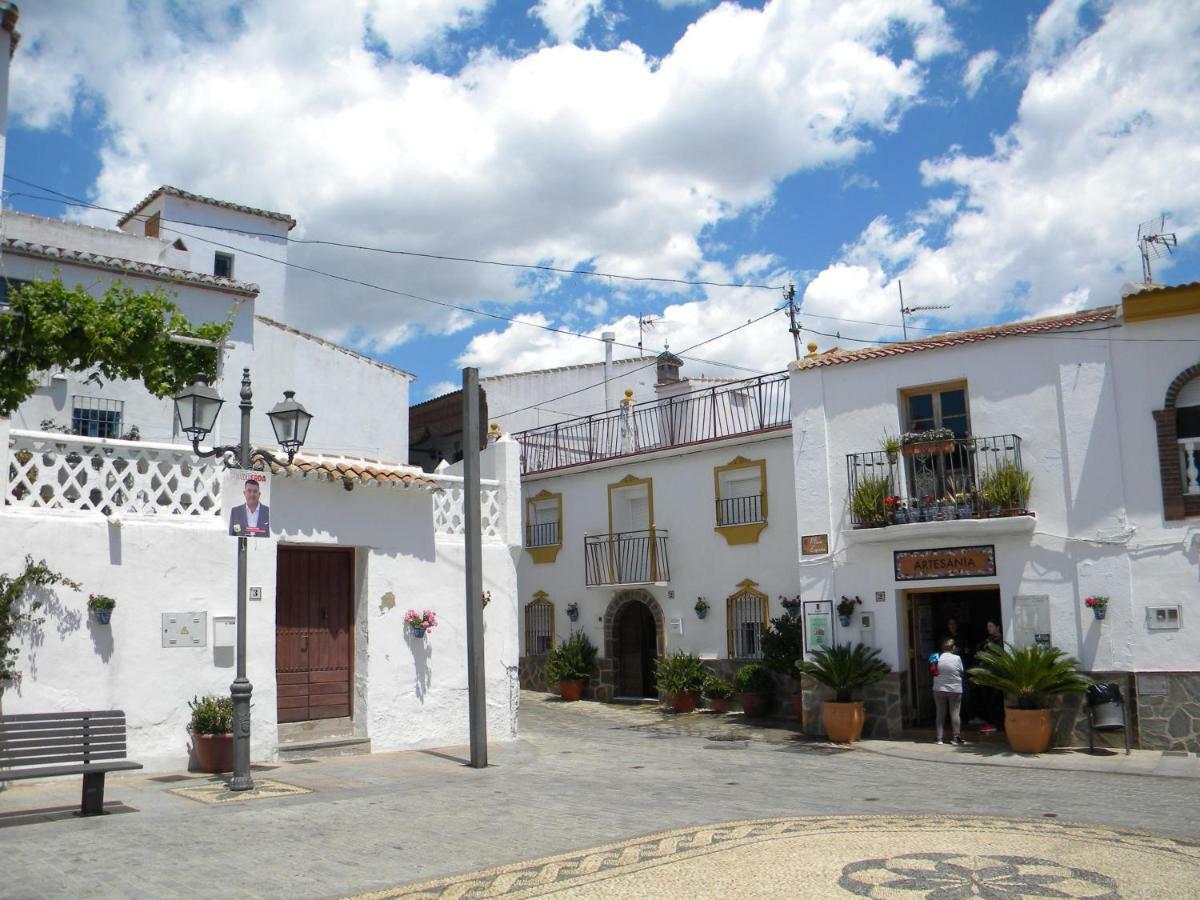 Moclinejo House * Malaga