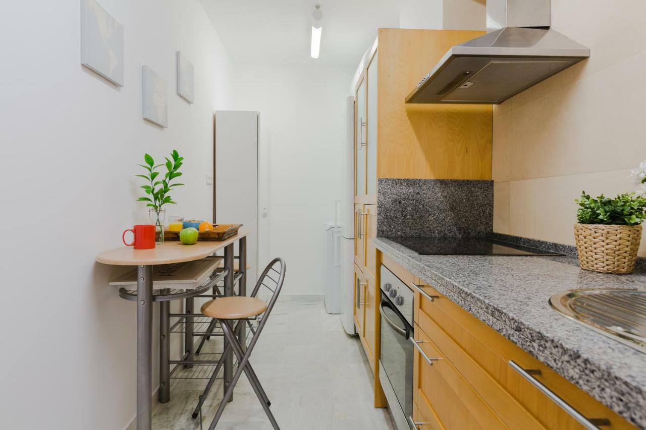 Apartment Hola Atarazanas Malaga