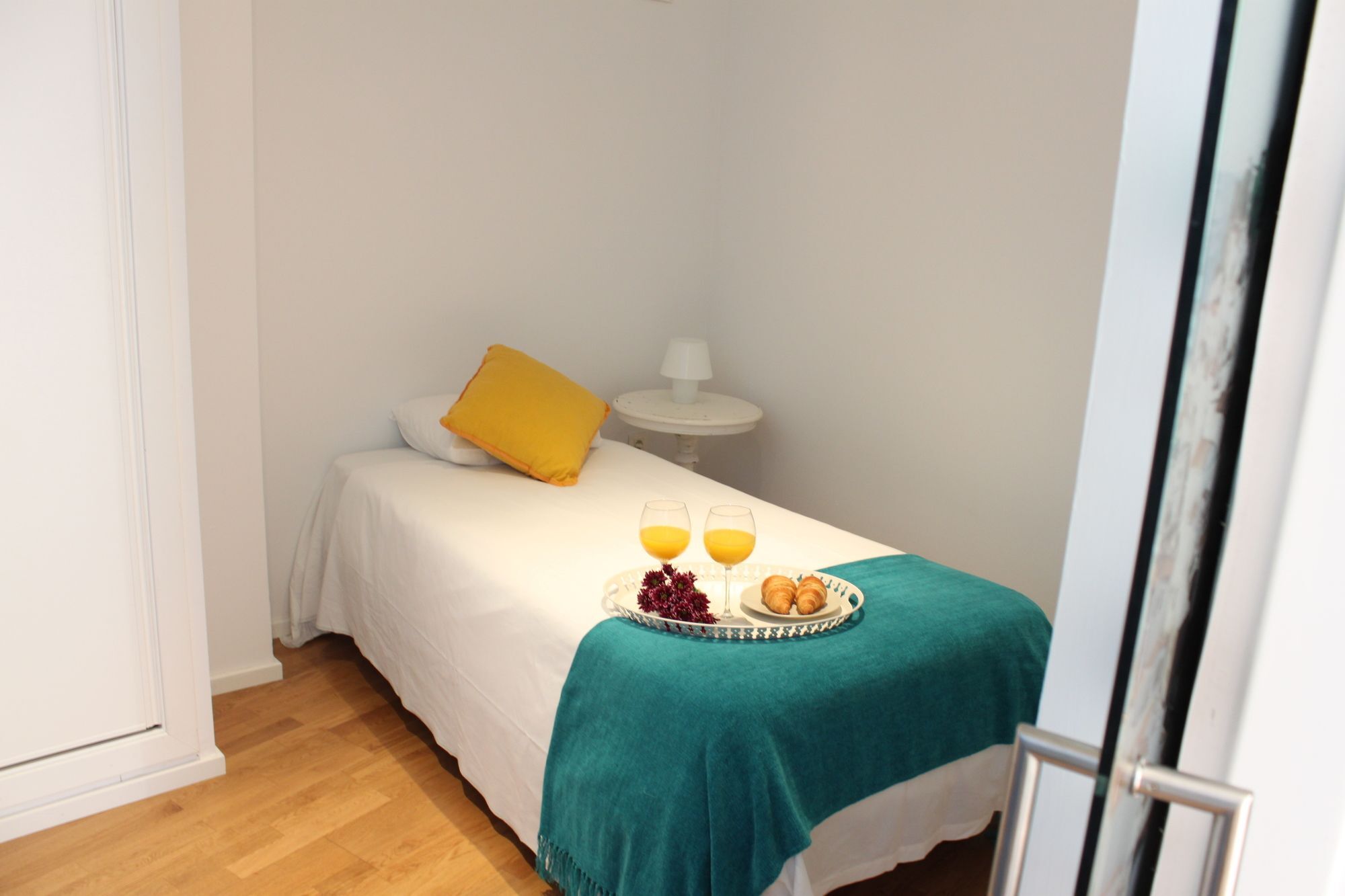 Life Calderon Apartment
