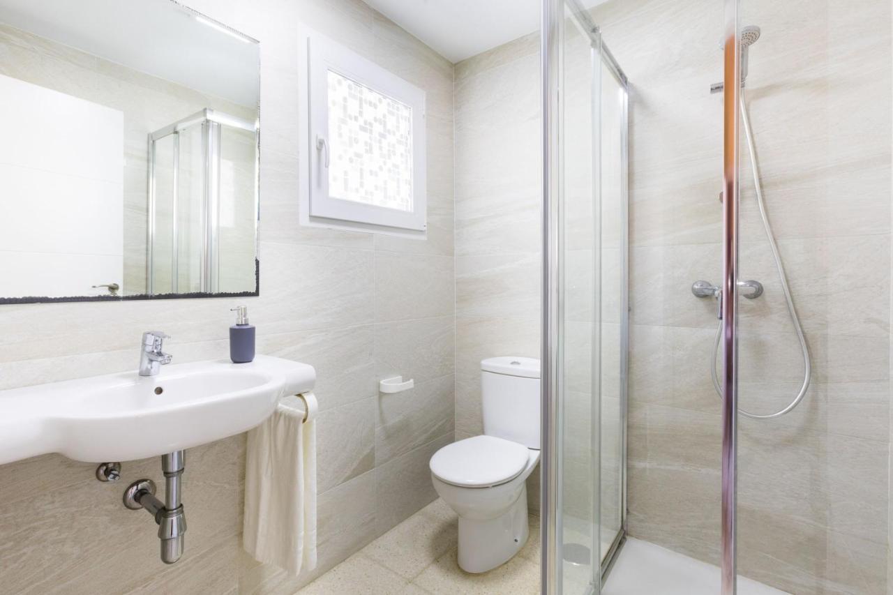 Casa Cuartel El Delfin Malaga