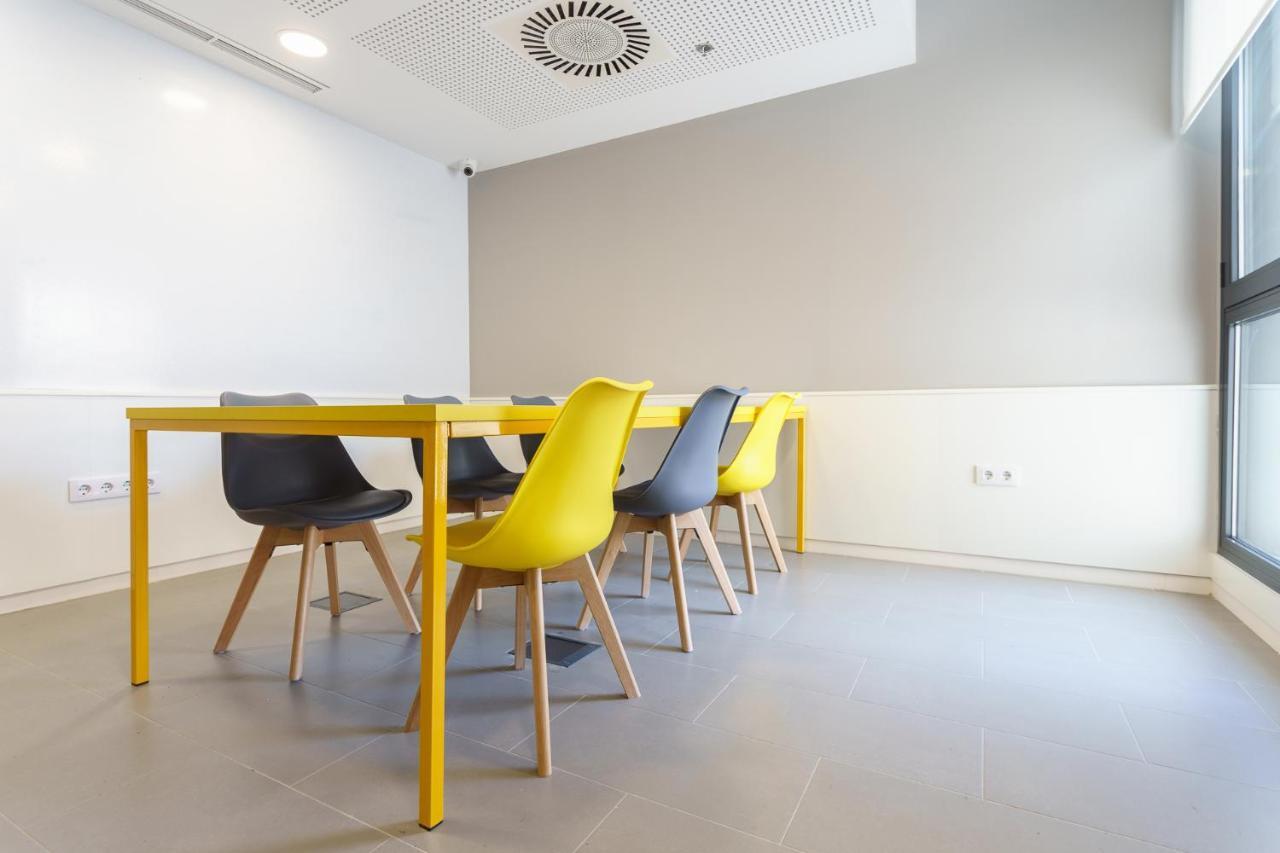 Residencia Universitaria Resa Campus Hostel *