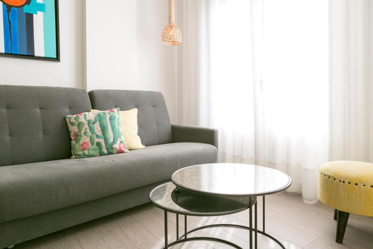 Teatro 3 & 6 Apartment