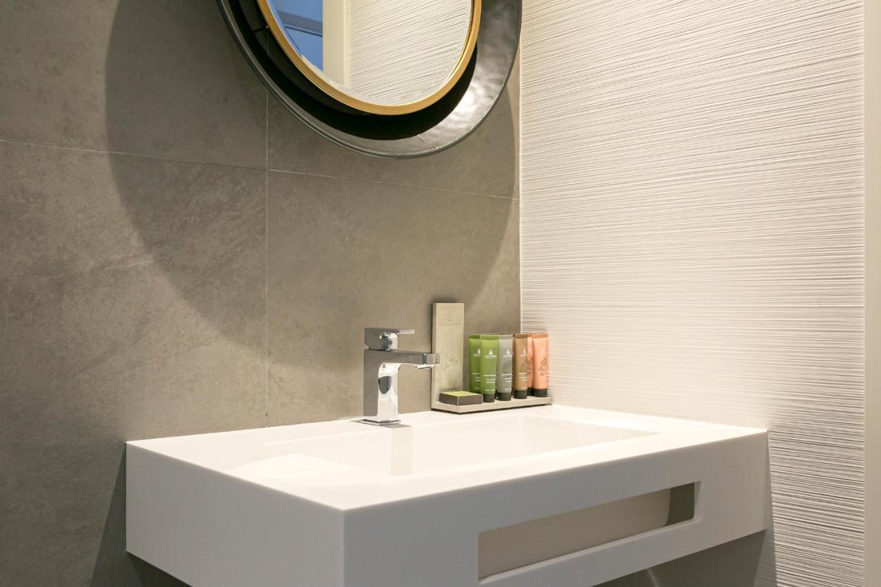 Teatro 3 & 6 Apartment