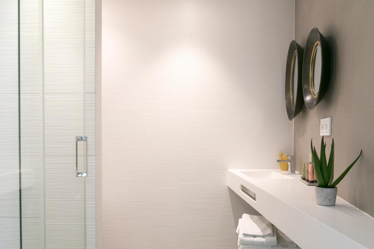 Teatro 3 & 6 Apartment